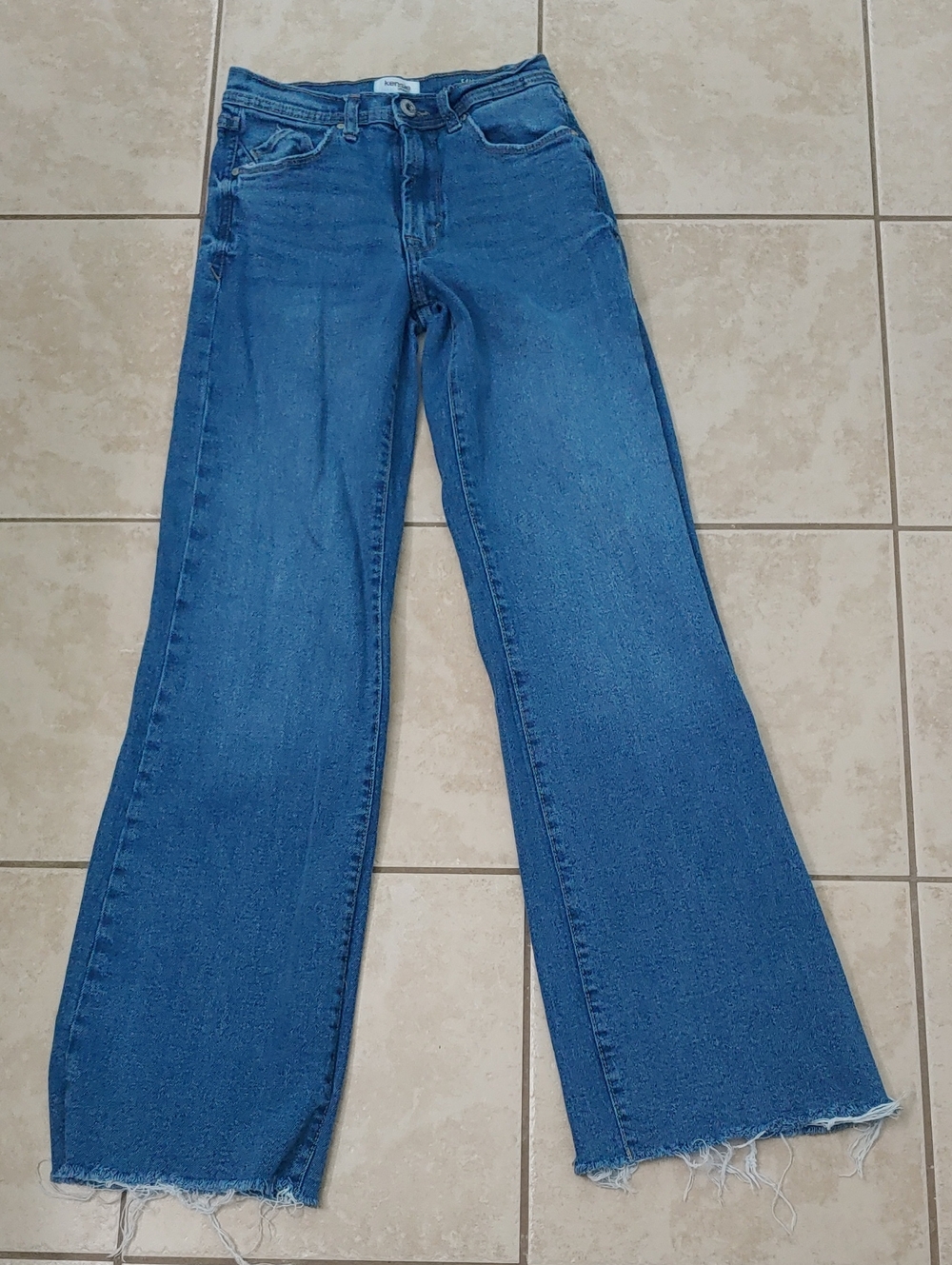 Kensie Kaya Jeans Women's 0/25 High Rise Wide Leg Raw Hem Denim